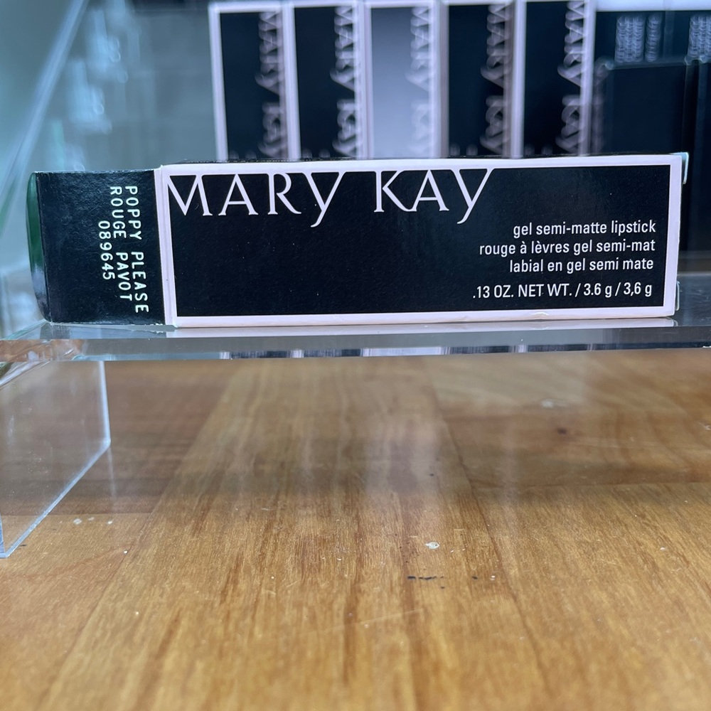 Mary Kay Poppy Please Gel Semi-Matte Lipstick